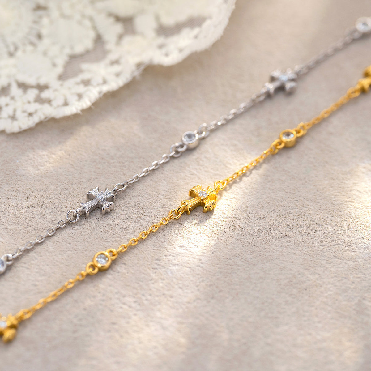 Bracelet Marguerite by Juliette Beaumont