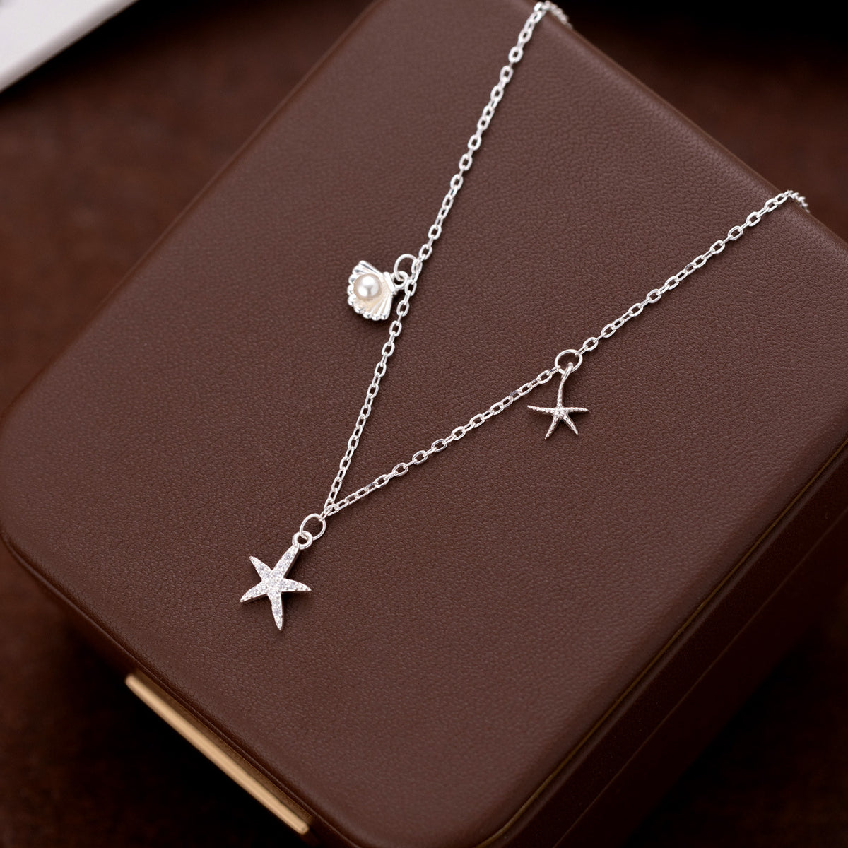 Necklace Victoire by Juliette Beaumont