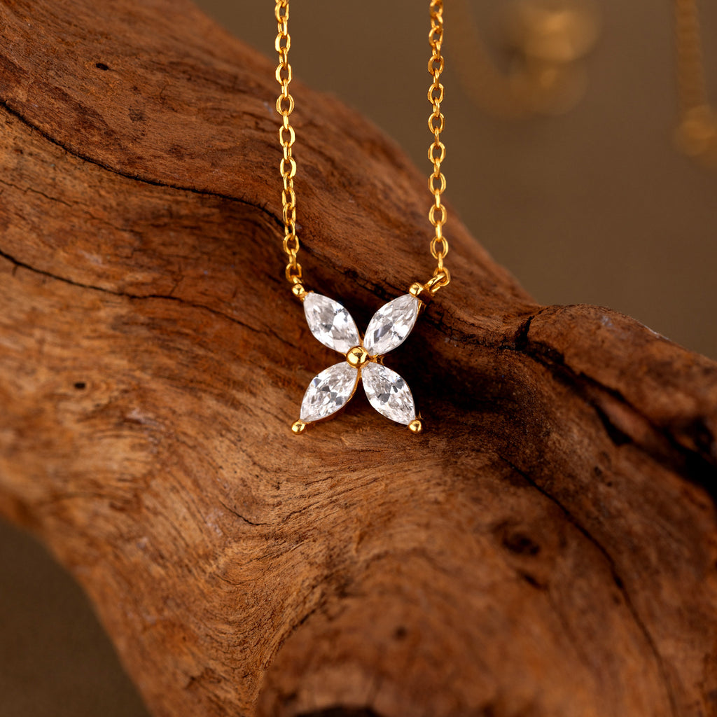 Necklace Annabelle by Juliette Beaumont