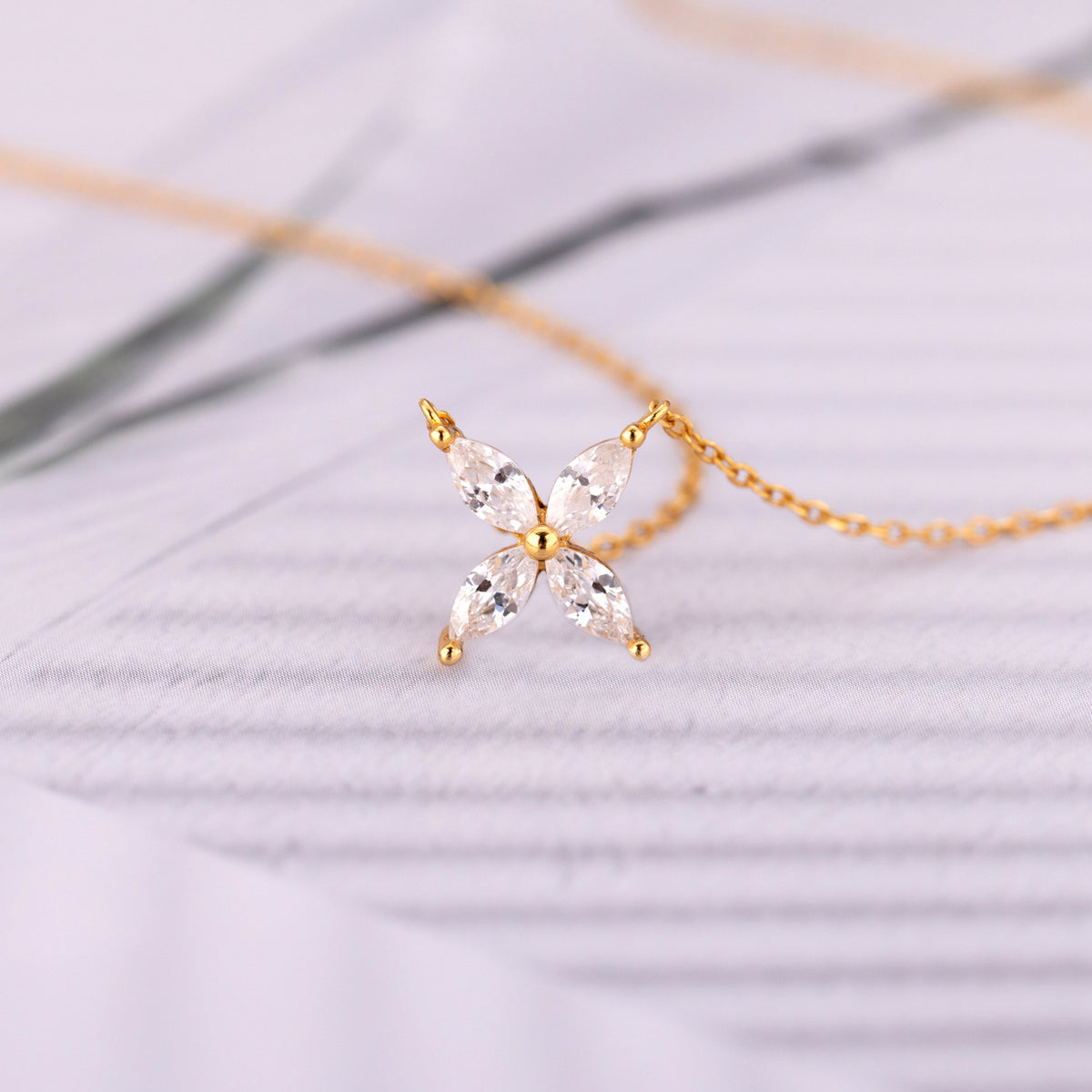 Necklace Annabelle by Juliette Beaumont