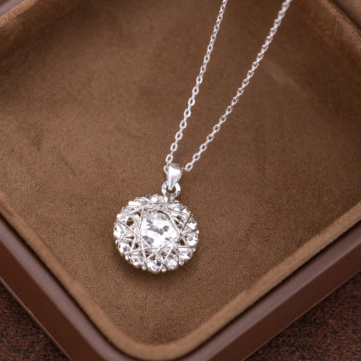 Necklace Belle Époque by Juliette Beaumont