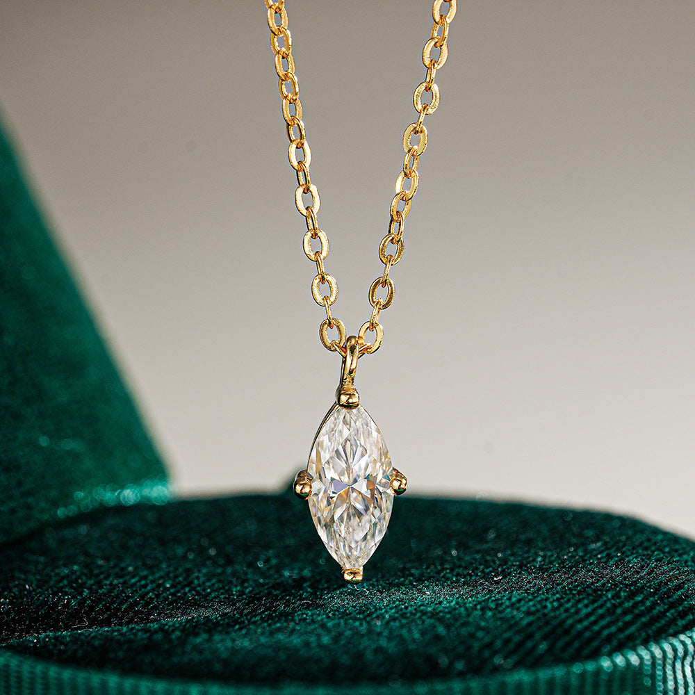Necklace Charlotte by Juliette Beaumont