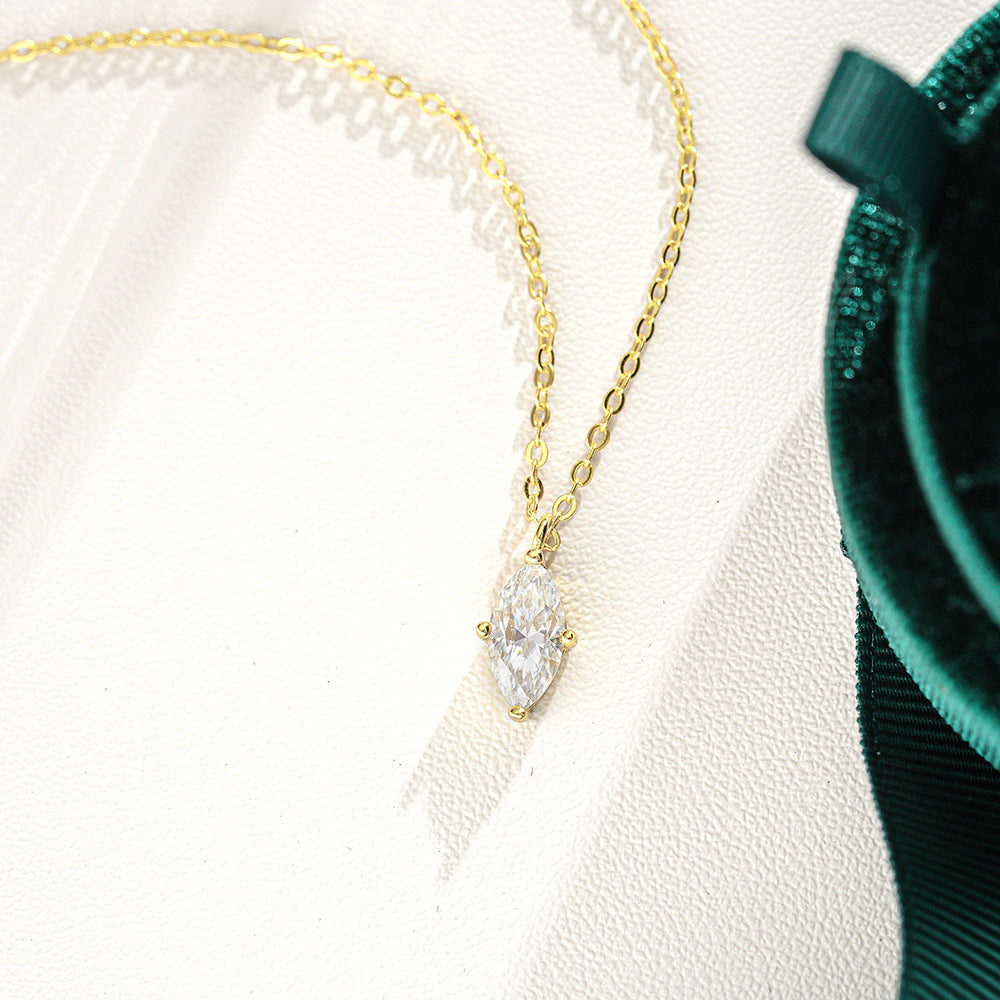 Necklace Charlotte by Juliette Beaumont