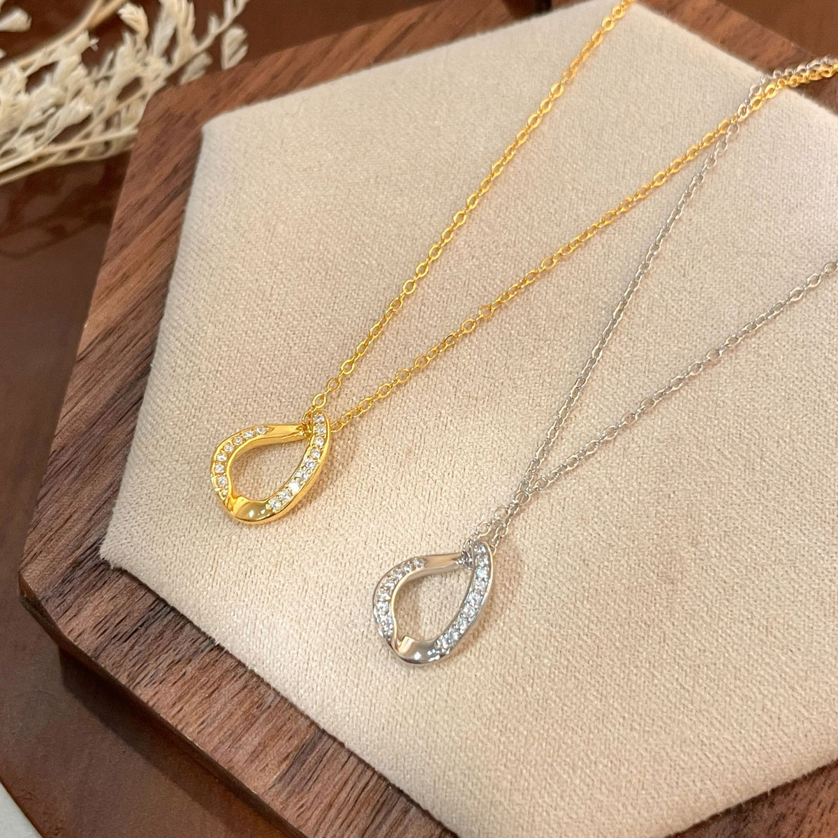 Necklace Éléonore by Juliette Beaumont
